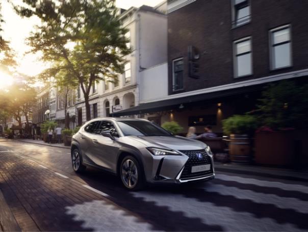 Den Lexus UX gibt es jetzt auch bei Amazon. Foto: Auto-Medienportal.Net/Lexus